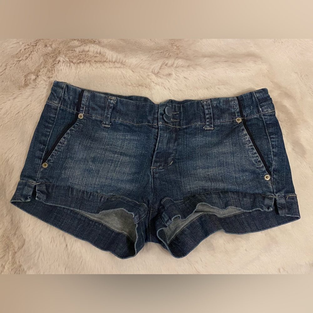 American Eagle short jean shorts - Size 8 - Vintage!